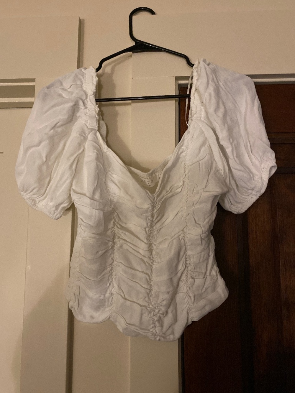 ASTR the Label Ruched Crop Top size M